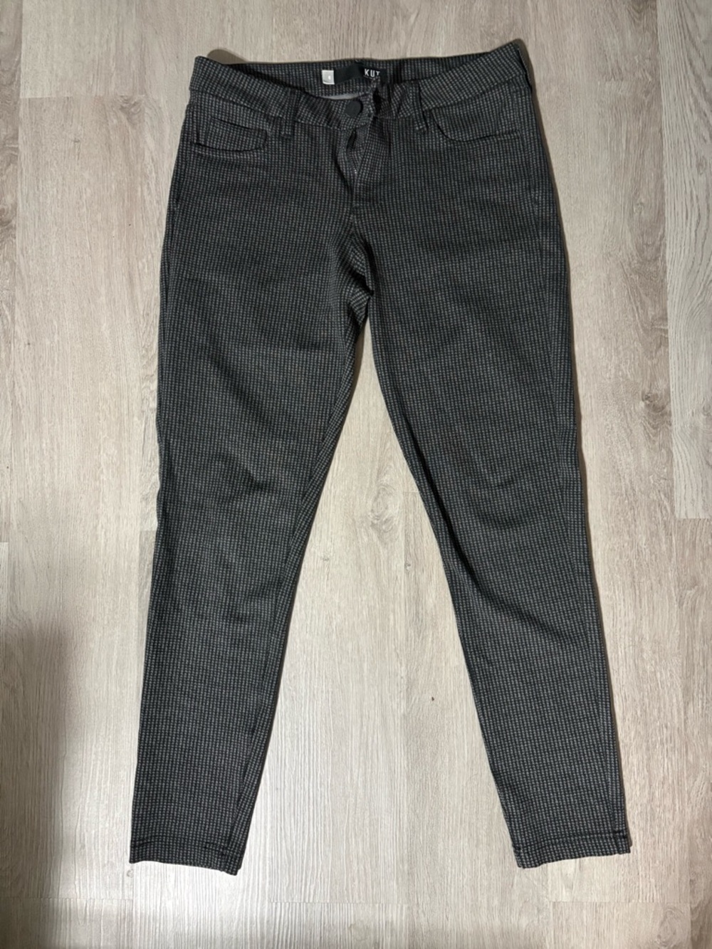 Kut from the Kloth Charcoal Houndstooth Skinny Pants